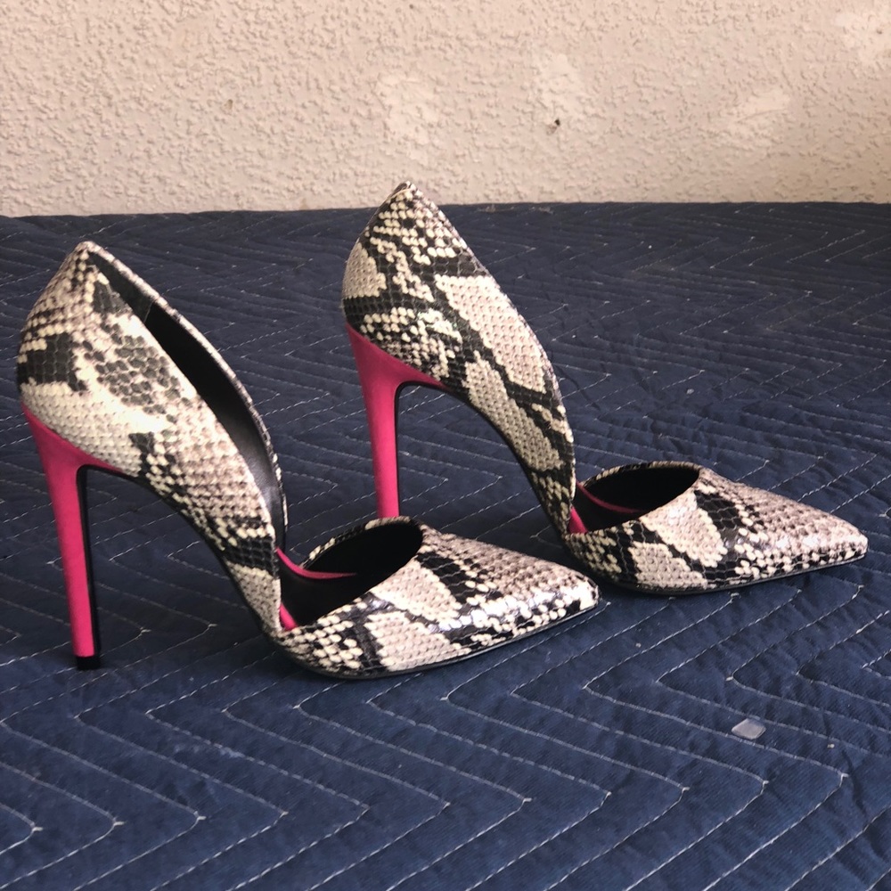 Snake Print Heels Size 6 Aldo